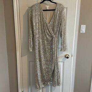 Beautiful sequin gold dress